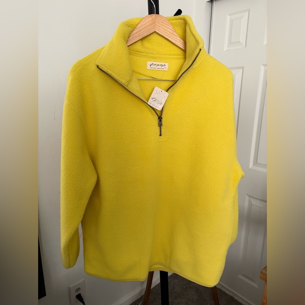 NWT FREE PEOPLE Coco Faux Sherpa Pullover | Lightening Bug MSRP $98 XS Oversized - Picture 6 of 9